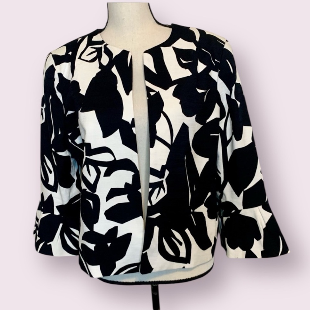 Halogen Shrunken Blazer 3/4 Flounce Sleeve Black & White Floral Print Size Large